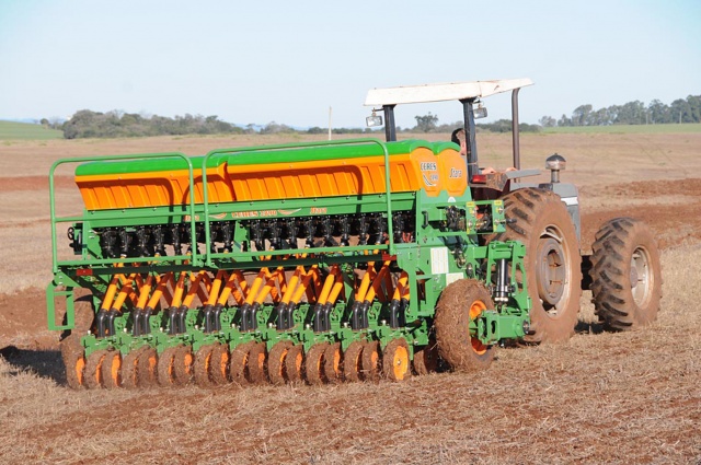 n8105